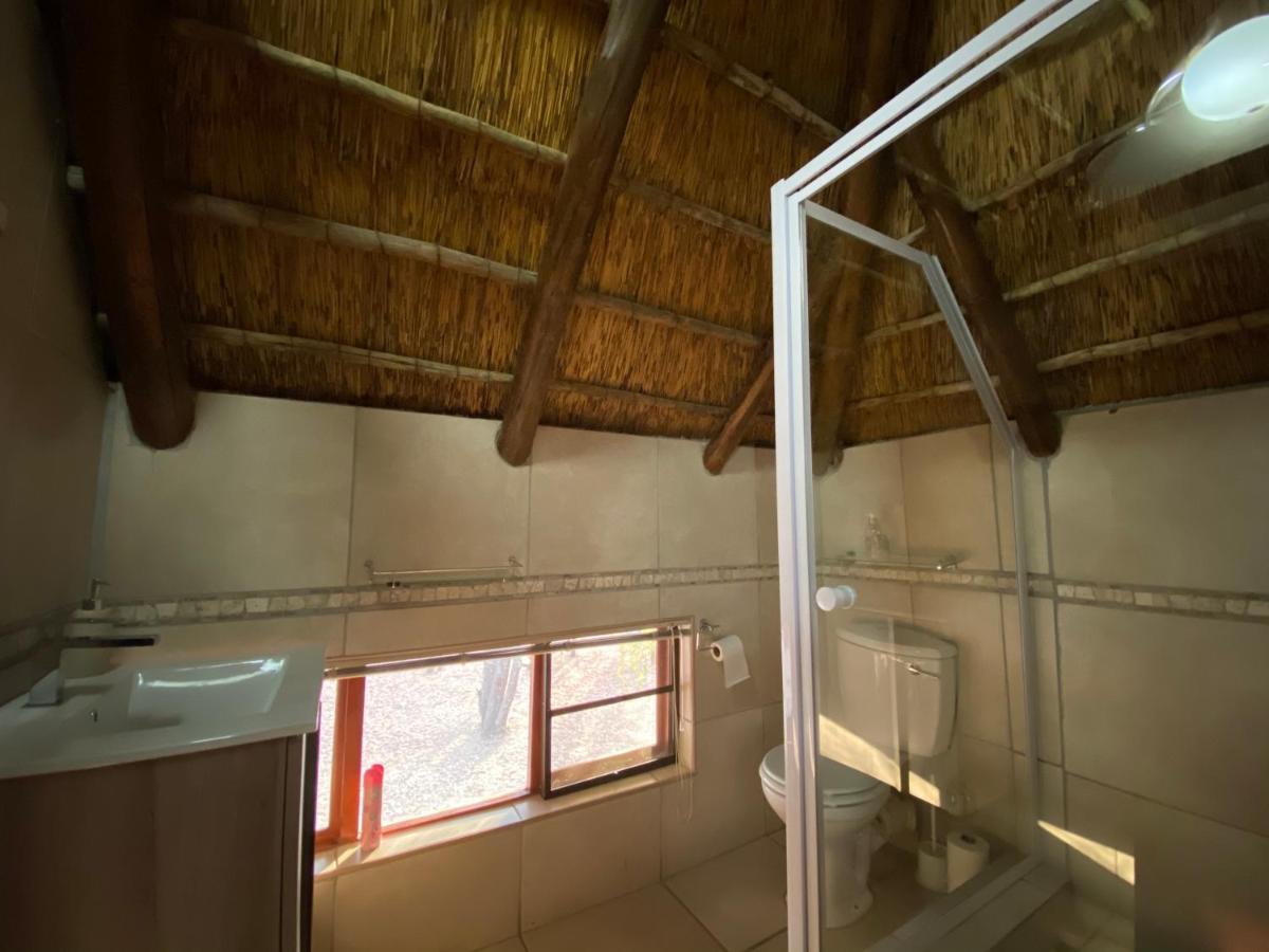 Twiga Lodge Mabalingwe Bela-Bela Esterno foto